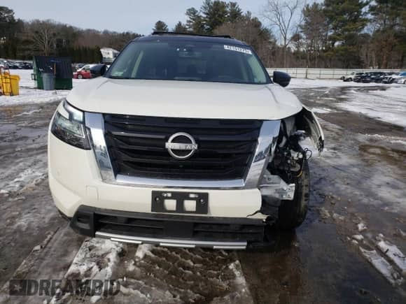 2024 Nissan Pathfinder SL with VIN 5N1DR3CD3RC247785, listed as a Copart auction lot 42151275 with 19,772 mi miles and Salvage title. Bid and sale history available at DreamBid. Image 5.