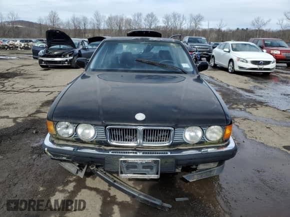 1992 BMW 7 Series with VIN WBAGC8315NDC80703, listed as a Copart auction lot 45935585 with Not provided miles and Clean title. Bid and sale history available at DreamBid. Image 5.