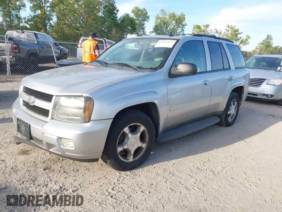 2008 Chevrolet TrailBlazer Fleet 2FL с VIN 1GNDT13S482175239, выставлен на аукционе IAAI как лот 43185876 с пробегом 186 900 миль миль и . История ставок и продаж доступна на DreamBid. Изображение 17.