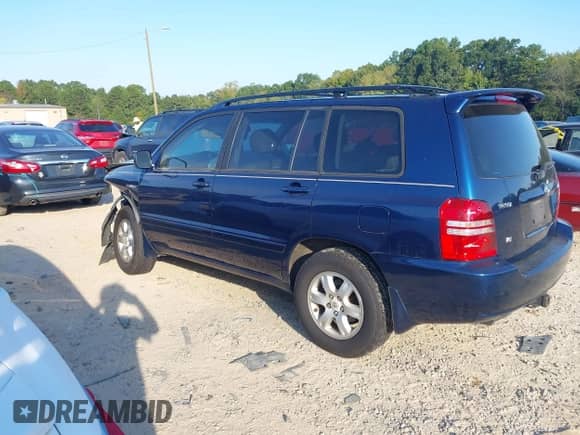 2002 Toyota Highlander with VIN JTEGF21A520060466, listed as a IAAI auction lot 43226787 with 219,462 mi miles and . Bid and sale history available at DreamBid. Image 3.