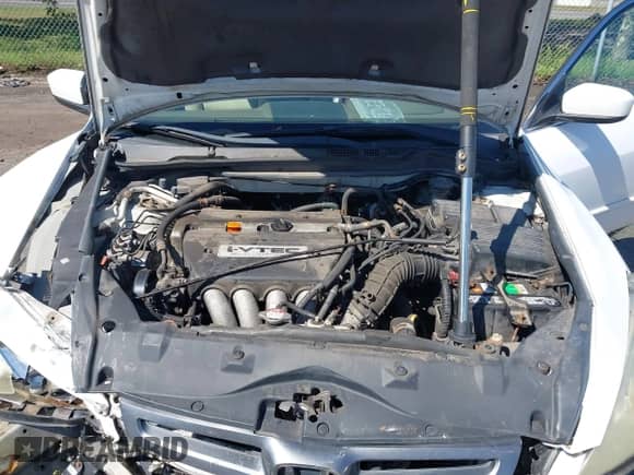 2005 Honda Accord EX с VIN 1HGCM56765A043635, выставлен на аукционе IAAI как лот 43213390 с пробегом 195 591 миль миль и . История ставок и продаж доступна на DreamBid. Изображение 10.