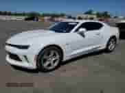 2018 Chevrolet Camaro 1LT z VIN 1G1FB1RS8J0137244, wystawiony jako Copart lot #68961385 z przebiegiem 107 015 mil mil oraz Szkoda całkowita • Salvage title. Historia ofert i sprzedaży dostępna na DreamBid. Obrazek 1.