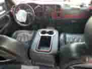 2010 Chevrolet Silverado 3500 с VIN 1GC7KZB64AF133938, выставлен на аукционе Copart как лот 71769644 с пробегом 314 748 миль миль и Списание • Salvage title. История ставок и продаж доступна на DreamBid. Изображение 8.
