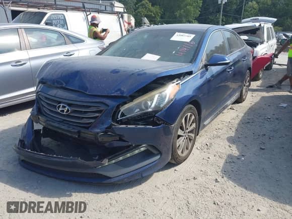 2016 Hyundai Sonata Sport z VIN 5NPE34AFXGH414116, wystawiony jako IAAI lot #43082705 z przebiegiem 195 364 mil mil oraz . Historia ofert i sprzedaży dostępna na DreamBid. Obrazek 2.