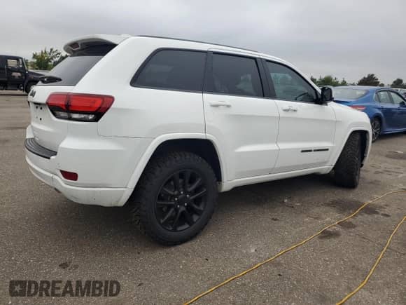 2018 Jeep Grand Cherokee Laredo E with VIN 1C4RJFAG2JC500423, listed as a Copart auction lot 82533455 with 90,790 mi miles and Clean title. Bid and sale history available at DreamBid. Image 3.