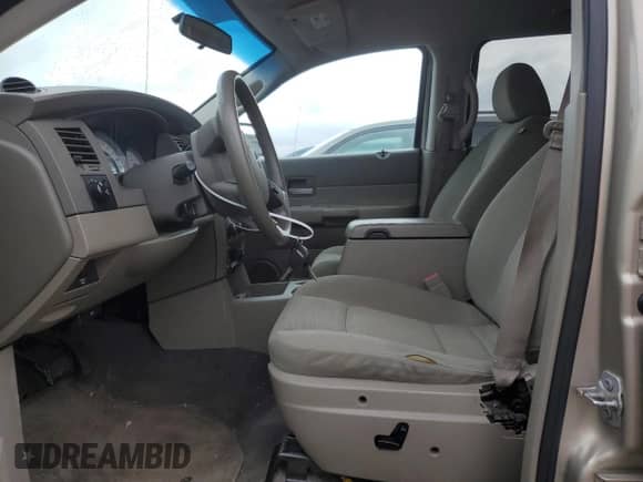 2008 Dodge Durango SLT with VIN 1D8HB48298F106001, listed as a Copart auction lot 41502945 with 147,870 mi miles and Salvage title. Bid and sale history available at DreamBid. Image 7.