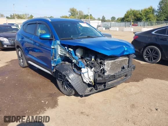 2020 Hyundai Tucson Limited with VIN KM8J3CALXLU172745, listed as a IAAI auction lot 43235211 with 115,597 mi miles and . Bid and sale history available at DreamBid. Image 1.