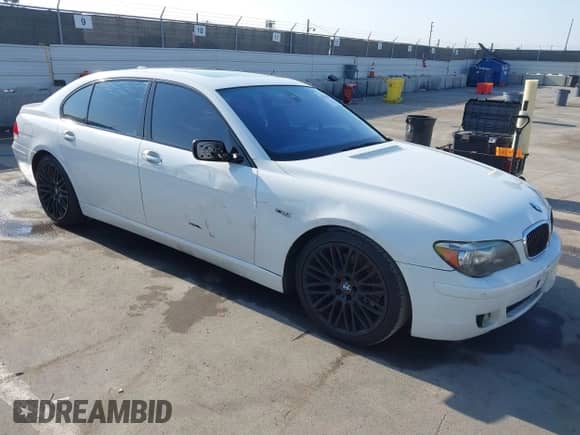 2007 BMW 7 Series 750Li с VIN WBAHN835X7DT70754, выставлен на аукционе IAAI как лот 42923451 с пробегом 229 573 миль миль и . История ставок и продаж доступна на DreamBid. Изображение 1.