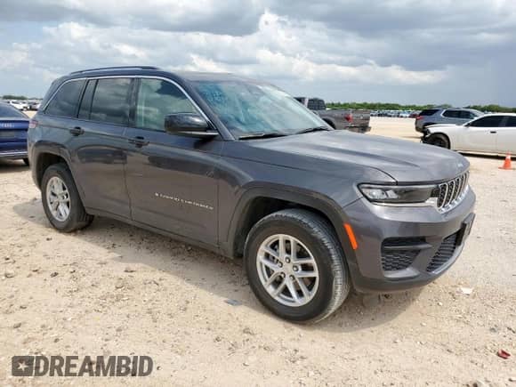 2024 Jeep Grand Cherokee Laredo X with VIN 1C4RJGAG4RC708420, listed as a Copart auction lot 63934825 with 44,278 mi miles and Salvage title. Bid and sale history available at DreamBid. Image 4.