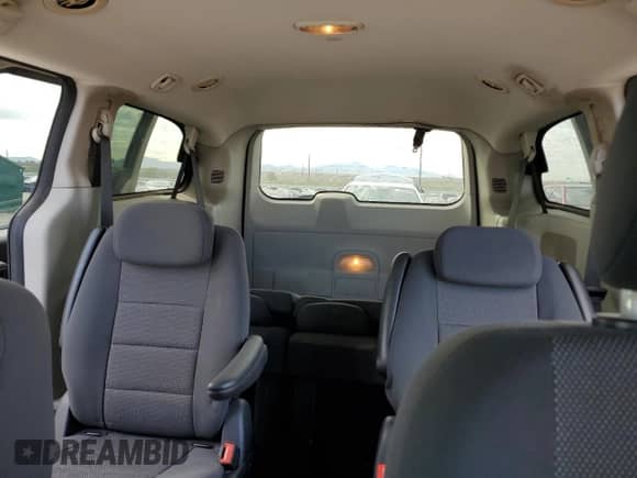 2008 Dodge Grand Caravan SE z VIN 1D8HN44H28B120606, wystawiony jako Copart lot #87397355 z przebiegiem 119 772 mil mil oraz Szkoda całkowita • Salvage title. Historia ofert i sprzedaży dostępna na DreamBid. Obrazek 10.