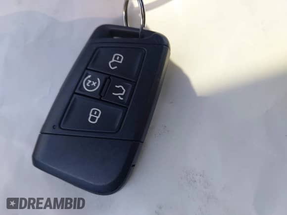 2023 Volkswagen Tiguan SE R-Line Black с VIN 3VVCB7AX6PM025036, выставлен на аукционе IAAI как лот 43137934 с пробегом 61 386 миль миль и . История ставок и продаж доступна на DreamBid. Изображение 11.