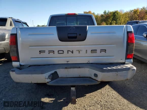 2003 Nissan Frontier SVE с VIN 1N6MD26Y23C470559, выставлен на аукционе Copart как лот 82404025 с пробегом 204 422 миль миль и Чистый • Clean title. История ставок и продаж доступна на DreamBid. Изображение 6.