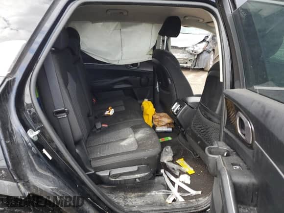 2021 Kia Sorento LX z VIN 5XYRGDLC3MG010134, wystawiony jako Copart lot #55835125 z przebiegiem Nie podano mil oraz Szkoda całkowita • Salvage title. Historia ofert i sprzedaży dostępna na DreamBid. Obrazek 11.