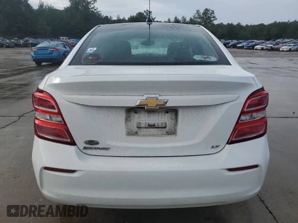 2019 Chevrolet Sonic LT z VIN 1G1JD5SB0K4106103, wystawiony jako Copart lot #84240895 z przebiegiem 137 266 mil mil oraz Szkoda całkowita • Salvage title. Historia ofert i sprzedaży dostępna na DreamBid. Obrazek 6.