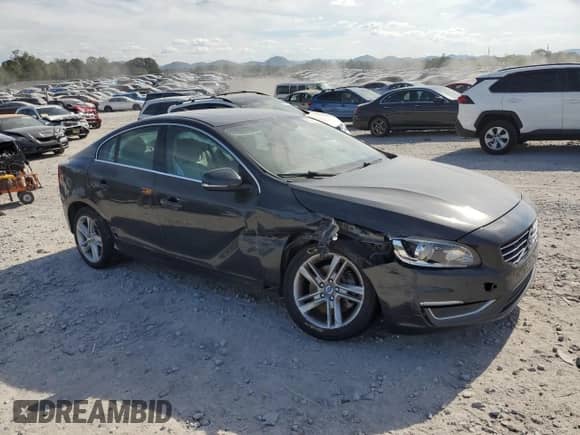 2014 Volvo S60 T5 with VIN YV1612FS4E2274707, listed as a Copart auction lot 85275535 with 150,386 mi miles and Clean title. Bid and sale history available at DreamBid. Image 4.
