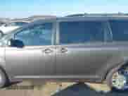 2016 Toyota Sienna XLE with VIN 5TDYK3DC6GS710062, listed as a IAAI auction lot 40953646 with 145,233 mi miles and . Bid and sale history available at DreamBid. Image 13.