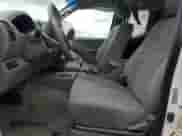 2016 Nissan Frontier S z VIN 1N6BD0CT4GN775138, wystawiony jako Copart lot #52905465 z przebiegiem 135 877 mil mil oraz Szkoda całkowita • Salvage title. Historia ofert i sprzedaży dostępna na DreamBid. Obrazek 7.