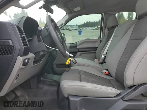 2019 Ford F-150 XL с VIN 1FTEX1EB7KKE39446, выставлен на аукционе Copart как лот 81455605 с пробегом 112 301 миль миль и Списание • Salvage title. История ставок и продаж доступна на DreamBid. Изображение 7.