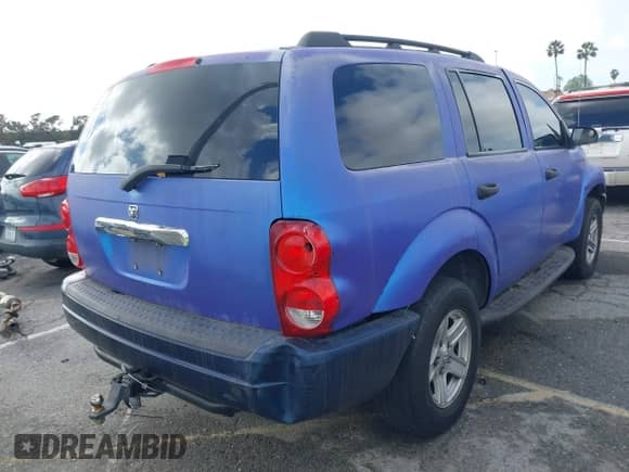 2005 Dodge Durango SLT with VIN 1D4HB48N95F500623, listed as a IAAI auction lot 41576475 with 162,339 mi miles and . Bid and sale history available at DreamBid. Image 4.