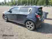 2016 Chevrolet Sonic RS z VIN 1G1JG6SB9G4152534, wystawiony jako Copart lot #61669815 z przebiegiem 117 986 mil mil oraz Szkoda całkowita • Salvage title. Historia ofert i sprzedaży dostępna na DreamBid. Obrazek 2.