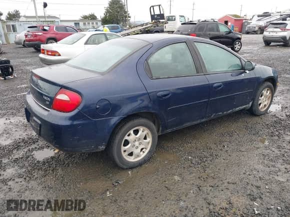 2005 Dodge Neon SXT z VIN 1B3ES56CX5D289453, wystawiony jako IAAI lot #41466468 z przebiegiem 72 642 mil mil oraz . Historia ofert i sprzedaży dostępna na DreamBid. Obrazek 4.