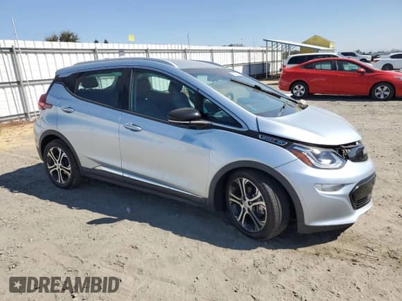 2017 Chevrolet Bolt EV Premier с VIN 1G1FX6S00H4152881, выставлен на аукционе Copart как лот 81529675 с пробегом 74 308 миль миль и Списание • Salvage title. История ставок и продаж доступна на DreamBid. Изображение 4.
