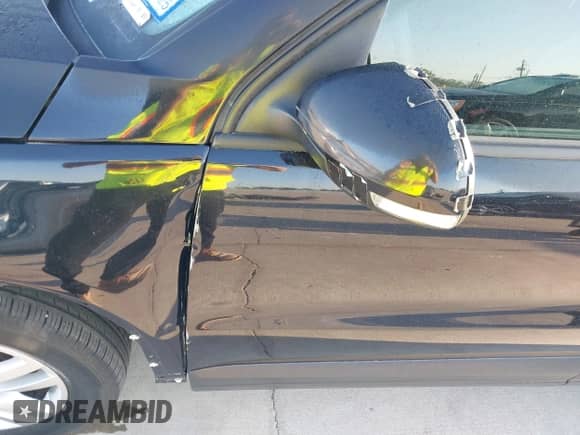 2012 Volkswagen Tiguan S с VIN WVGBV7AX1CW589328, выставлен на аукционе IAAI как лот 41999909 с пробегом 162 806 миль миль и . История ставок и продаж доступна на DreamBid. Изображение 13.