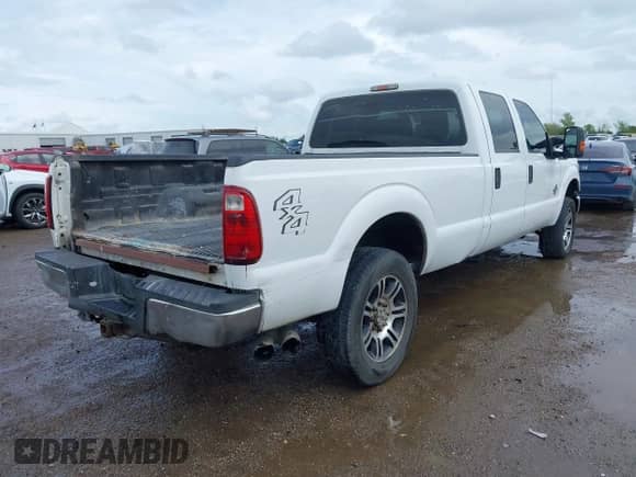 2013 Ford F-250 XL с VIN 1FT7W2BT8DEB45540, выставлен на аукционе IAAI как лот 41841007 с пробегом 424 066 миль миль и . История ставок и продаж доступна на DreamBid. Изображение 4.