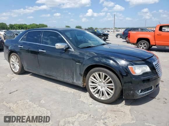 2011 Chrysler 300 C с VIN 2C3CA6CT4BH594422, выставлен на аукционе Copart как лот 61682705 с пробегом Не указан миль и Списание • Salvage title. История ставок и продаж доступна на DreamBid. Изображение 4.