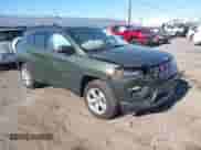 2021 Jeep Compass Latitude with VIN 3C4NJDBBXMT507053, listed as a IAAI auction lot 43353844 with 31,551 mi miles and . Bid and sale history available at DreamBid. Image 1.