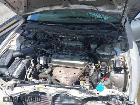 1997 Honda Accord LX with VIN 1HGCD563XVA218823, listed as a IAAI auction lot 42811390 with 92,832 mi miles and . Bid and sale history available at DreamBid. Image 10.