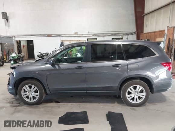 2018 Honda Pilot LX с VIN 5FNYF6H1XJB015593, выставлен на аукционе IAAI как лот 43266013 с пробегом 44 737 миль миль и . История ставок и продаж доступна на DreamBid. Изображение 14.