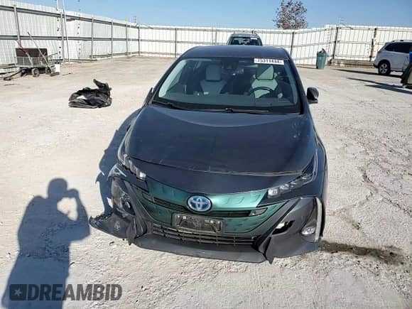 2018 Toyota Prius Plus with VIN JTDKARFP4J3071460, listed as a Copart auction lot 75311444 with 60,520 mi miles and Salvage title. Bid and sale history available at DreamBid. Image 11.