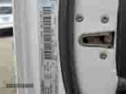 2017 Ram 1500 Outdoorsman z VIN 1C6RR7TT1HS777340, wystawiony jako Copart lot #62451085 z przebiegiem 175 499 mil mil oraz Szkoda całkowita • Salvage title. Historia ofert i sprzedaży dostępna na DreamBid. Obrazek 12.