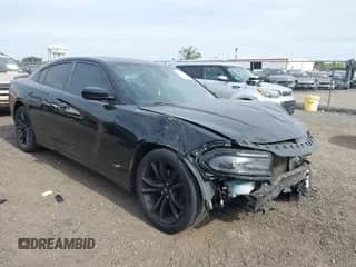 2015 Dodge Charger SE with VIN 2C3CDXBG7FH917465, listed as a IAAI auction lot 43218118 with 143,392 mi miles and . Bid and sale history available at DreamBid. Image 1.