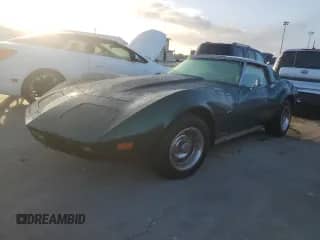 1973 Chevrolet Corvette с VIN 1Z37J3S417679, выставлен на аукционе Copart как лот 77252164 с пробегом Не указан миль и На запчасти • Non repairable. История ставок и продаж доступна на DreamBid. Изображение 1.