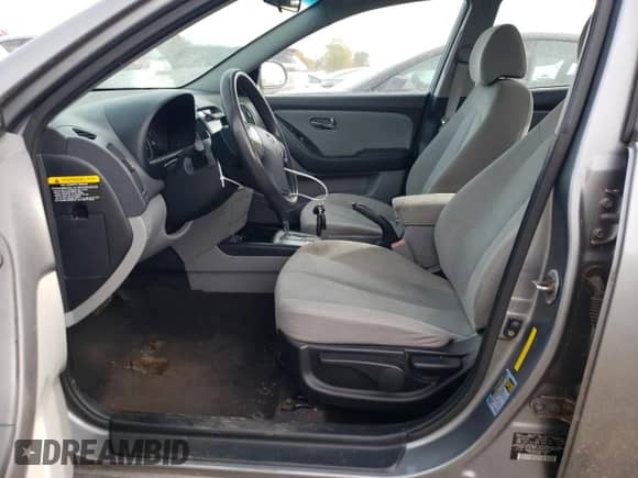 2010 Hyundai Elantra GLS с VIN KMHDU4AD2AU130804, выставлен на аукционе Copart как лот 90271275 с пробегом 243 730 миль миль и Чистый • Clean title. История ставок и продаж доступна на DreamBid. Изображение 7.