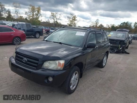 2006 Toyota Highlander Sport z VIN JTEEP21A660171294, wystawiony jako IAAI lot #43456530 z przebiegiem 365 227 mil mil oraz . Historia ofert i sprzedaży dostępna na DreamBid. Obrazek 17.