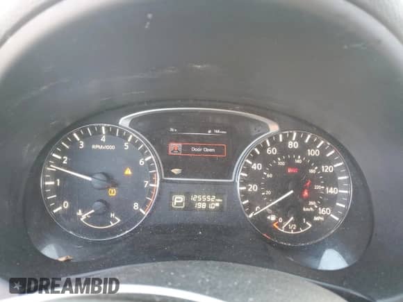 2015 Nissan Altima S с VIN 1N4AL3AP5FC454556, выставлен на аукционе Copart как лот 71663015 с пробегом 125 552 миль миль и Списание • Salvage title. История ставок и продаж доступна на DreamBid. Изображение 9.