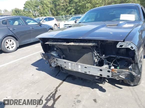 2013 Dodge Challenger SXT с VIN 2C3CDYAG0DH684162, выставлен на аукционе IAAI как лот 43399757 с пробегом 113 941 миль миль и . История ставок и продаж доступна на DreamBid. Изображение 17.