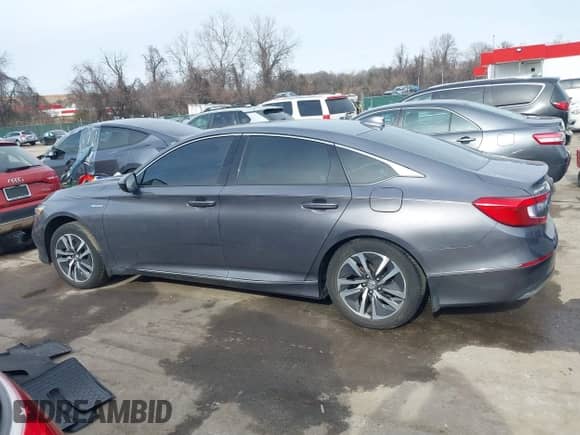 2018 Honda Accord EX z VIN 1HGCV3F41JA011404, wystawiony jako IAAI lot #41495966 z przebiegiem 128 887 mil mil oraz . Historia ofert i sprzedaży dostępna na DreamBid. Obrazek 14.