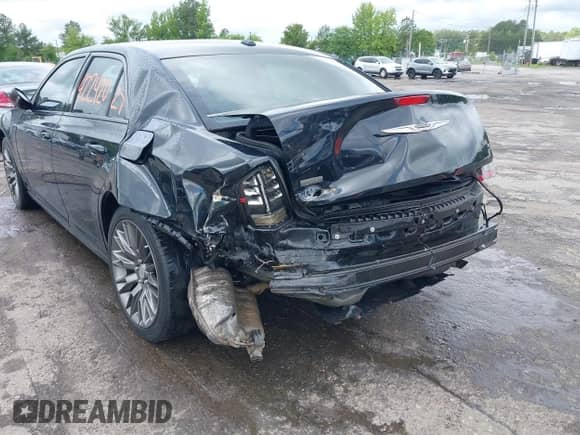 2013 Chrysler 300 C John Varvatos Limited Edition with VIN 2C3CCADG1DH727364, listed as a IAAI auction lot 42242027 with 90,247 mi miles and . Bid and sale history available at DreamBid. Image 6.