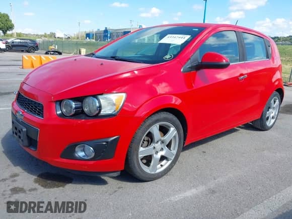 2015 Chevrolet Sonic LTZ с VIN 1G1JE6SBXF4112595, выставлен на аукционе IAAI как лот 43347444 с пробегом 100 321 миль миль и . История ставок и продаж доступна на DreamBid. Изображение 2.