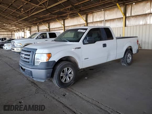 2012 Ford F-150 XL z VIN 1FTFX1CT6CFC23064, wystawiony jako Copart lot #60637725 z przebiegiem 214 424 mil mil oraz Czysty tytuł • Clean title. Historia ofert i sprzedaży dostępna na DreamBid. Obrazek 1.