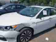 2017 Honda Accord EX-L с VIN JHMCR6F57HC018724, выставлен на аукционе IAAI как лот 42841446 с пробегом 81 693 миль миль и . История ставок и продаж доступна на DreamBid. Изображение 6.