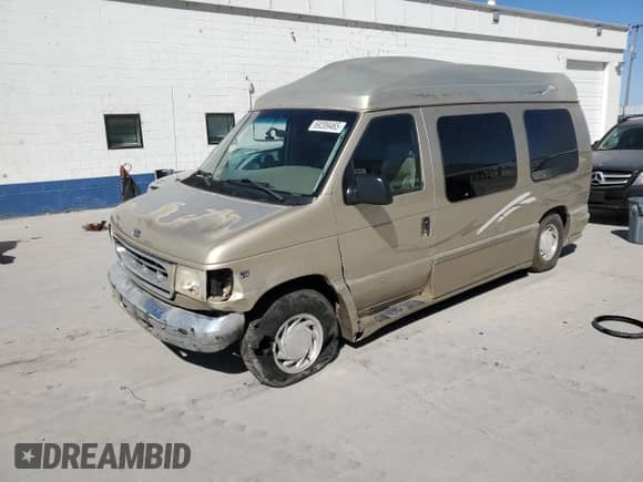 2000 Ford Econoline Cargo Recreational with VIN 1FDRE14LXYHA20588, listed as a Copart auction lot 69209465 with 119,598 mi miles and Salvage title. Bid and sale history available at DreamBid. Image 1.