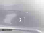 2024 Toyota Tacoma SR5 z VIN 3TYKB5FN6RT007410, wystawiony jako IAAI lot #43205199 z przebiegiem 26 768 mil mil oraz . Historia ofert i sprzedaży dostępna na DreamBid. Obrazek 7.