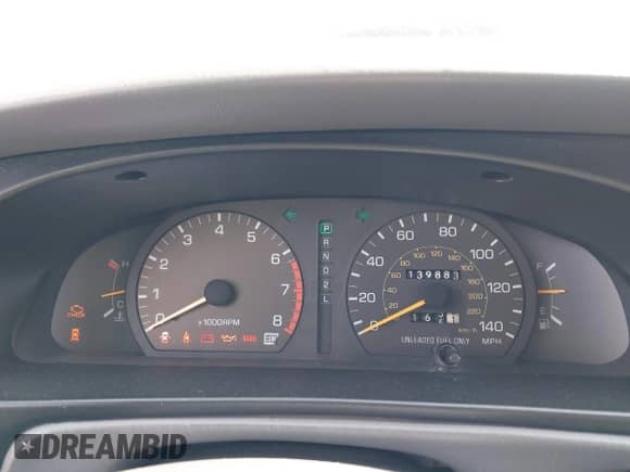 1995 Toyota Camry LE z VIN JT2SK12E1S0330730, wystawiony jako IAAI lot #42916715 z przebiegiem 139 883 mil mil oraz . Historia ofert i sprzedaży dostępna na DreamBid. Obrazek 7.