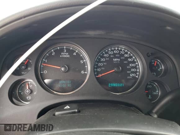 2008 Chevrolet Suburban 2LT с VIN 1GNFK16338J231113, выставлен на аукционе Copart как лот 82737475 с пробегом 256 102 миль миль и Списание • Salvage title. История ставок и продаж доступна на DreamBid. Изображение 9.