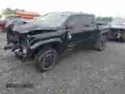 2024 Toyota Tacoma SR5 z VIN 3TMLB5JN4RM025895, wystawiony jako IAAI lot #42309915 z przebiegiem 23 530 mil mil oraz . Historia ofert i sprzedaży dostępna na DreamBid. Obrazek 19.